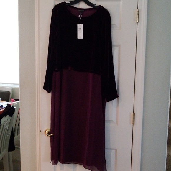 eileen fisher velvet dress  Renew A bateau neck dress with a long silhouette and eye Eileen Fisher - Women's Velvet